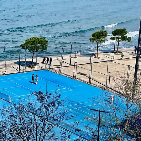 Lungomare Hotel 3*