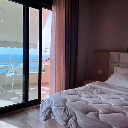 Lungomare Hotell 3*