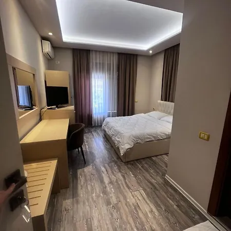 Lungomare 3* Vlorë