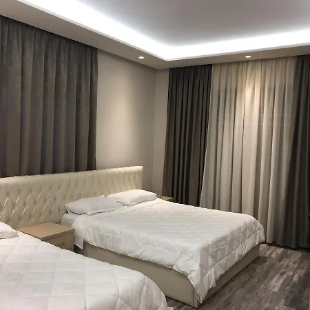Lungomare 3* Vlorë