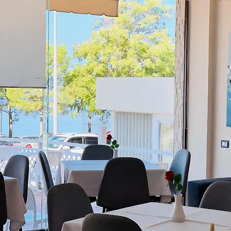Hotel Lungomare