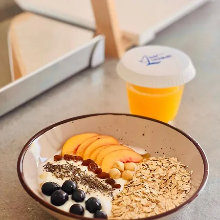 Lungomare 3* Avlonya