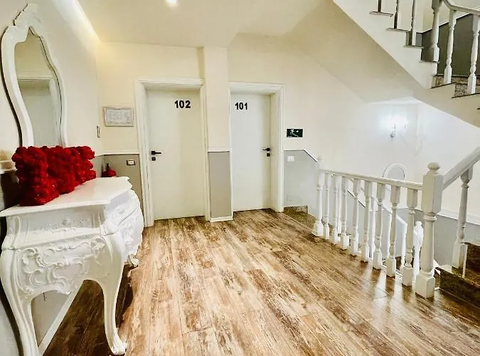 Отель Lungomare